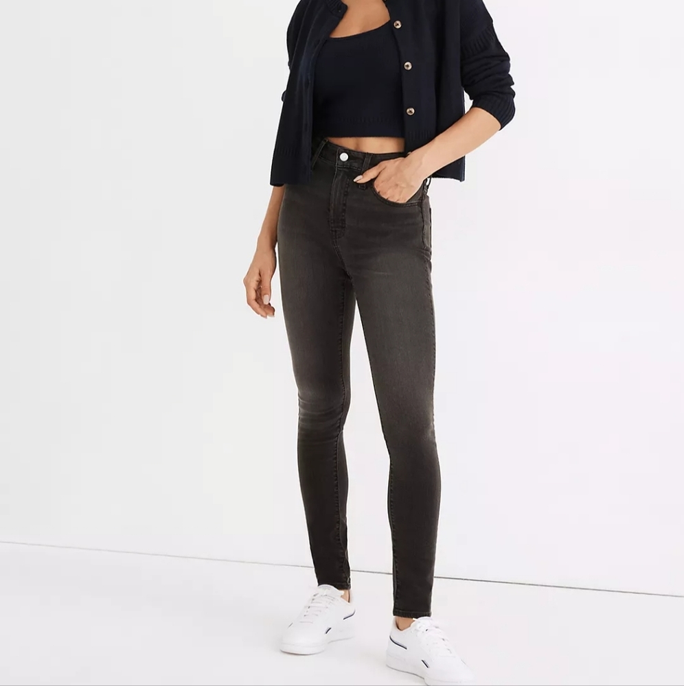 Madewell Roadtripper jeans Sz 27 Washed Black